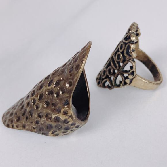 VTG Lot of 2 Rings Brass Filigree and Hammered Statement Set Adjustable Bold Y2K - Picture 8 of 11